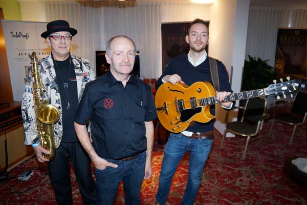 Harry Sokal und John Arman mit Robert Losonci